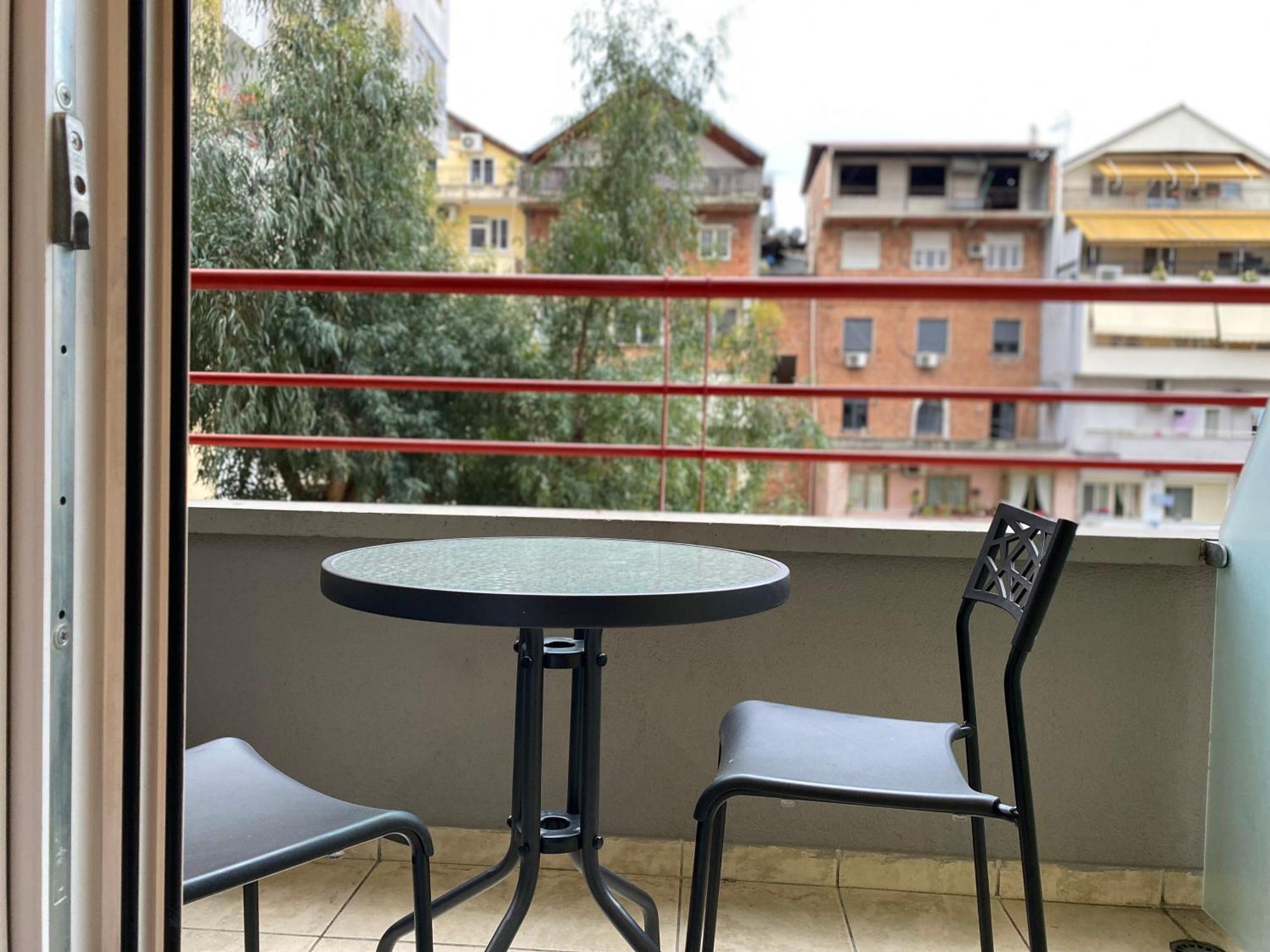 Retreat Apartments Tirana Eksteriør billede
